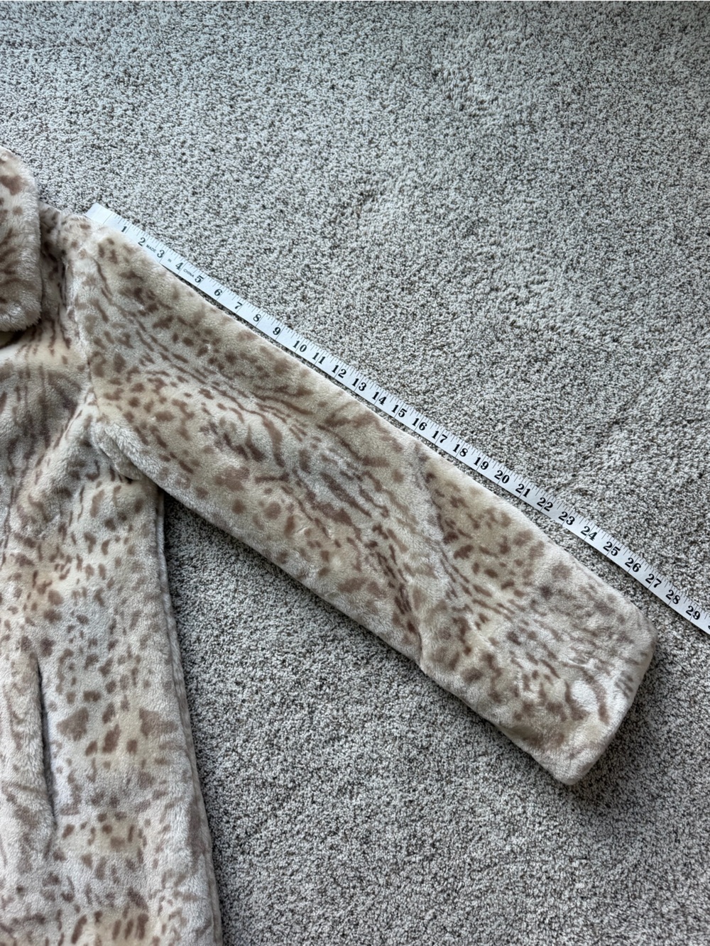 Dennis by Dennis Basso Faux Fur Animal Print Jacket Coat Women’s Medium Beige - Picture 14 of 14